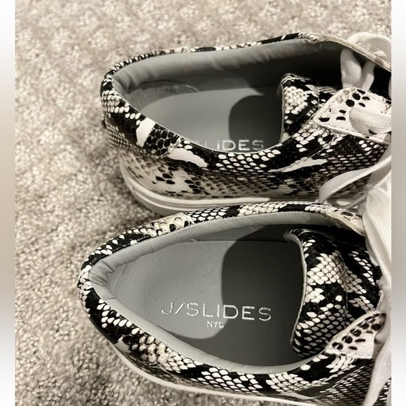 J/Slides NYC Snakeskin Platform Women’s Sneaker 6M-NWOB - Picture 6 of 10